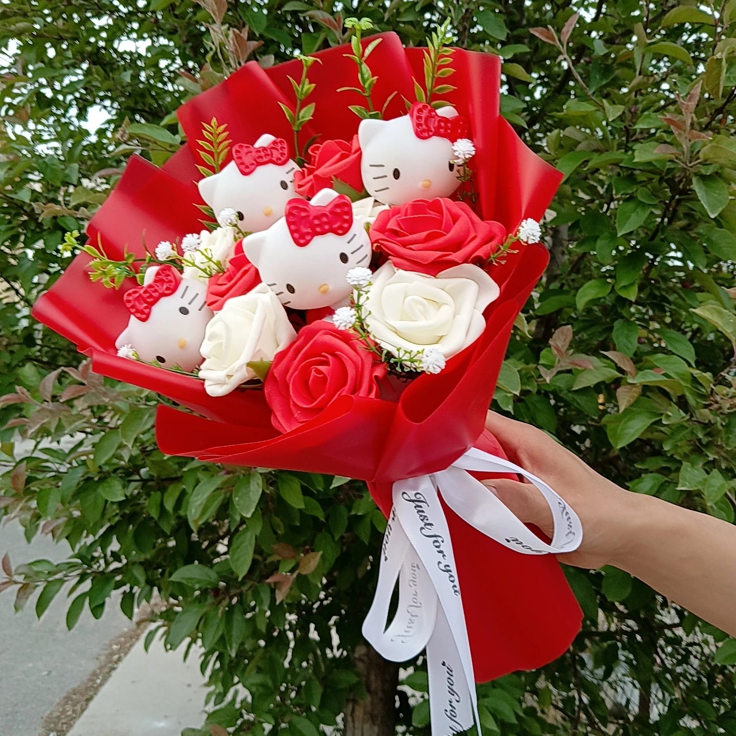 Hello Kitty Plush Bouquet with Rose Kawaii Anime Fluffy Stuffed Plush Doll Christmas Valentine'S Day Holiday Birthday Gift