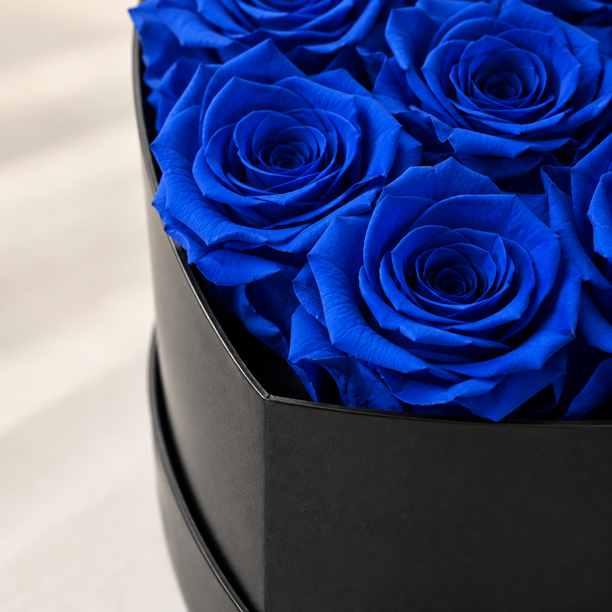 Corazón Azul Premium 16 Rosas